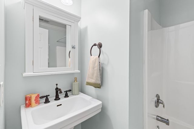 1132 Davidson Avenue, Charleston, SC 29407