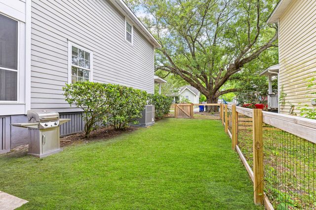 1132 Davidson Avenue, Charleston, SC 29407