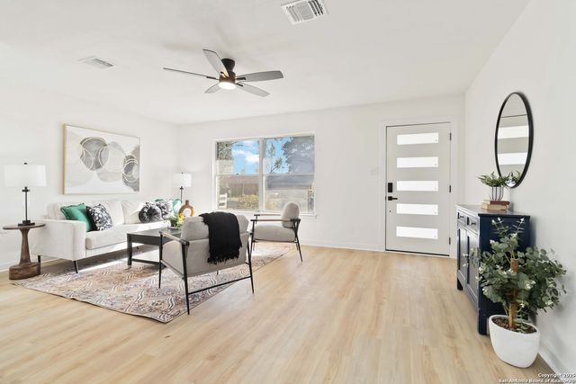 207 Tammy, San Antonio, TX 78216