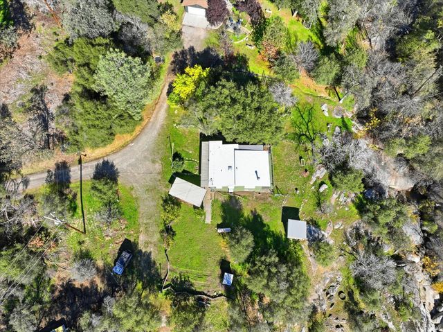 50015 Lilac Lane, Oakhurst, CA 93644