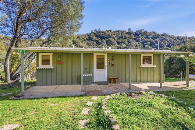 50015 Lilac Lane, Oakhurst, CA 93644