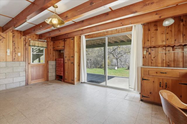 50015 Lilac Lane, Oakhurst, CA 93644