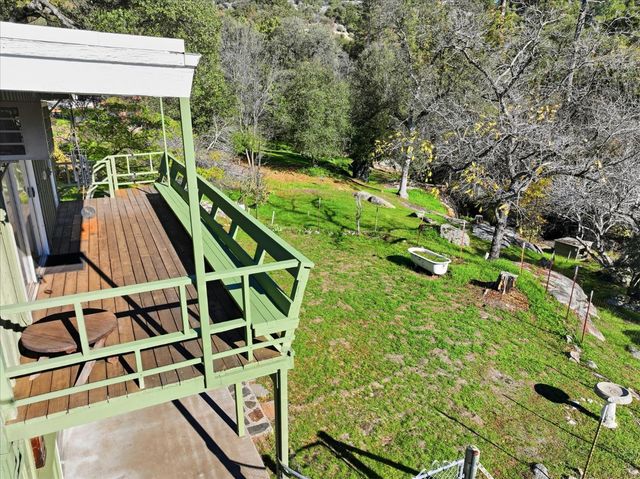 50015 Lilac Lane, Oakhurst, CA 93644