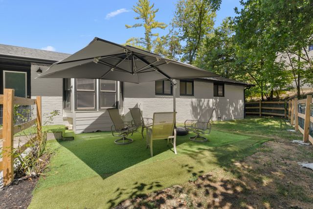 6555 Brownlee Dr, Nashville, TN 37205
