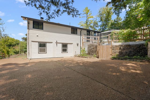 6555 Brownlee Dr, Nashville, TN 37205
