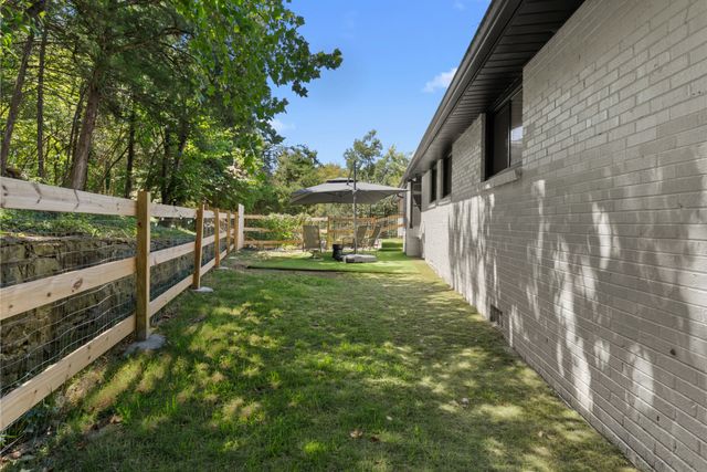 6555 Brownlee Dr, Nashville, TN 37205