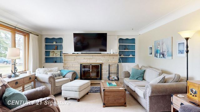 455 S Vernon Road, Venice Twp, MI 48817