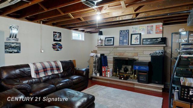 455 S Vernon Road, Venice Twp, MI 48817