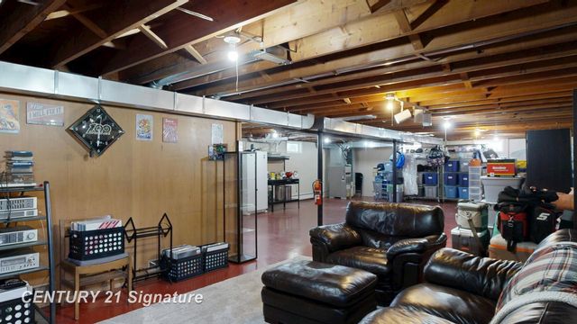 455 S Vernon Road, Venice Twp, MI 48817