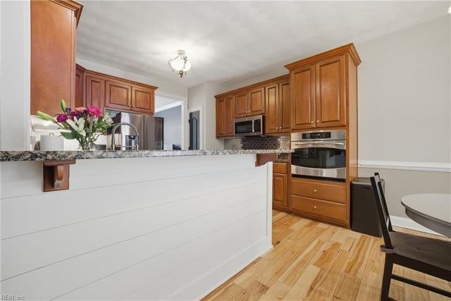 13366 Country Walk CIR, Carrollton, VA 23314