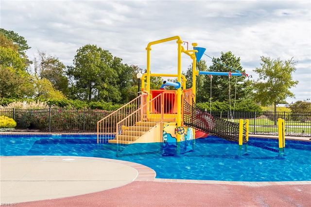 13366 Country Walk CIR, Carrollton, VA 23314