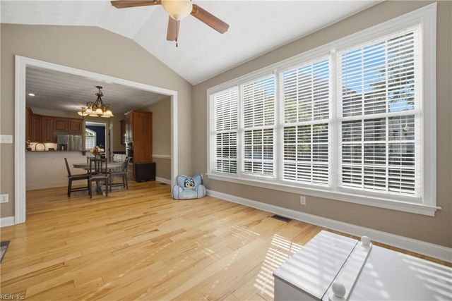 13366 Country Walk CIR, Carrollton, VA 23314