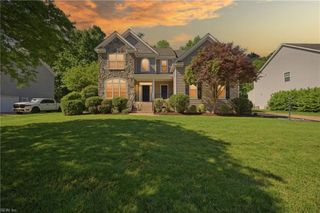 13366 Country Walk CIR, Carrollton, VA 23314