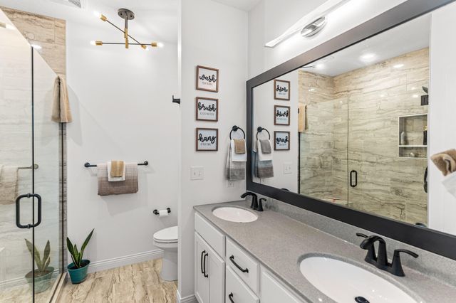 25400 SILVERCREST CT, Wooldridge, MO 65287