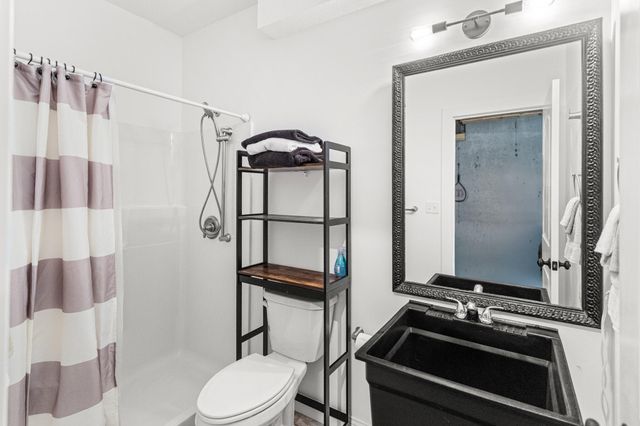 25400 SILVERCREST CT, Wooldridge, MO 65287