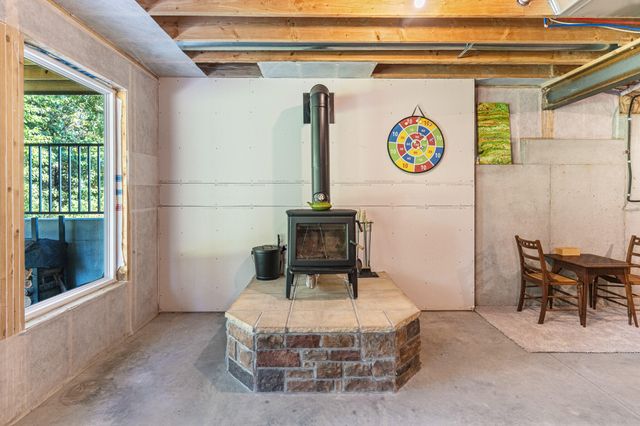 25400 SILVERCREST CT, Wooldridge, MO 65287