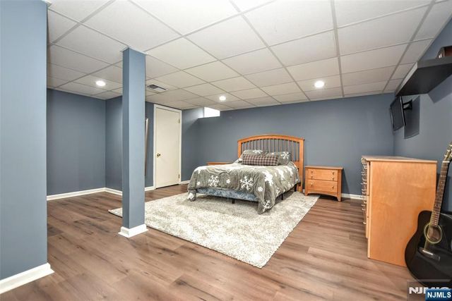 37 Niagara Drive 37, Mahwah, NJ 07430