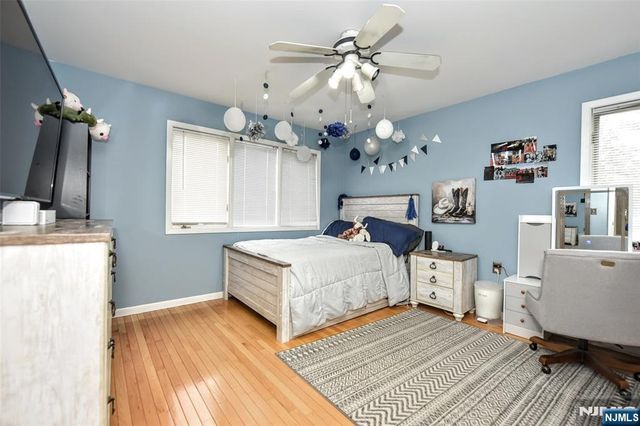 37 Niagara Drive 37, Mahwah, NJ 07430