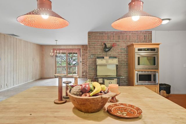 13825 Pine View, Pine Grove, CA 95665