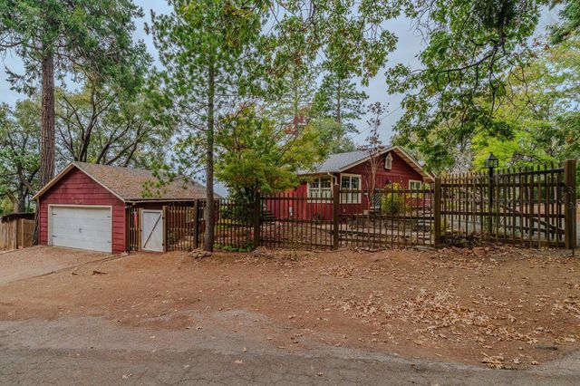 13825 Pine View, Pine Grove, CA 95665