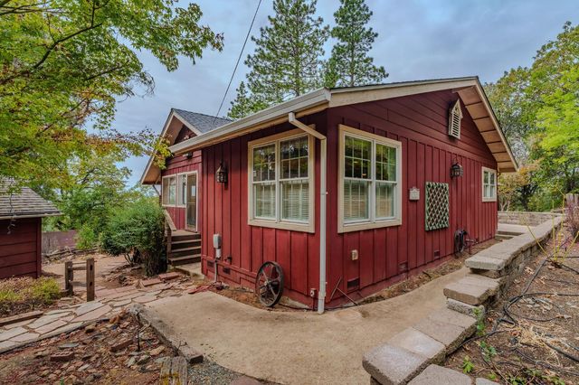 13825 Pine View, Pine Grove, CA 95665