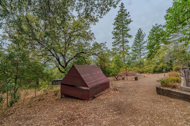 13825 Pine View, Pine Grove, CA 95665