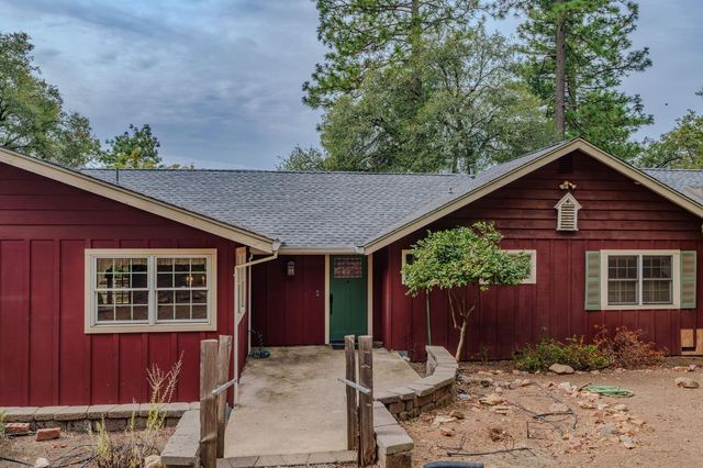 13825 Pine View, Pine Grove, CA 95665