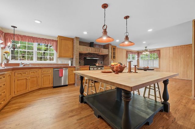 13825 Pine View, Pine Grove, CA 95665