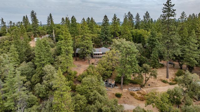 13825 Pine View, Pine Grove, CA 95665
