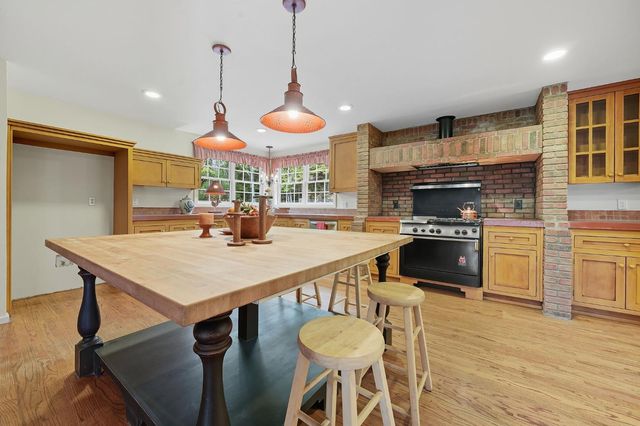 13825 Pine View, Pine Grove, CA 95665