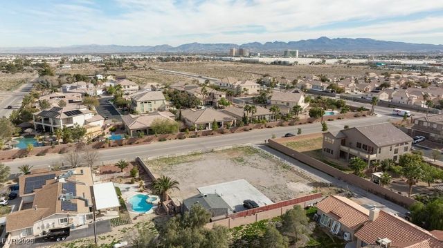 s Rodgers St, Las Vegas, NV 89139