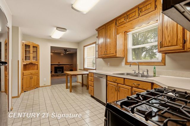 2153 Starlite Drive, Saginaw, MI 48603