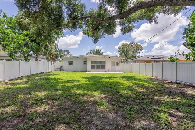 3725 31ST AVENUE N, St Petersburg, FL 33713