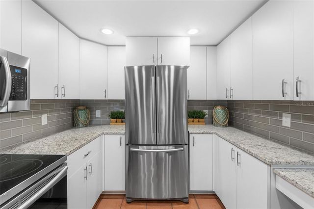 5055 GULF OF MEXICO DRIVE 414, Longboat Key, FL 34228
