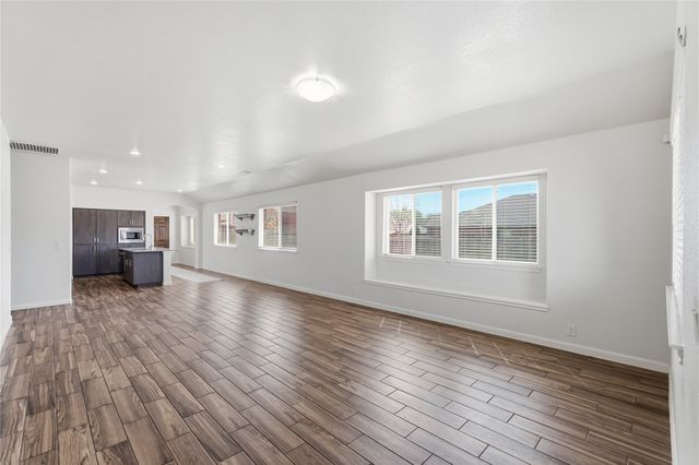 543 Johnson Drive, Lavon, TX 75166