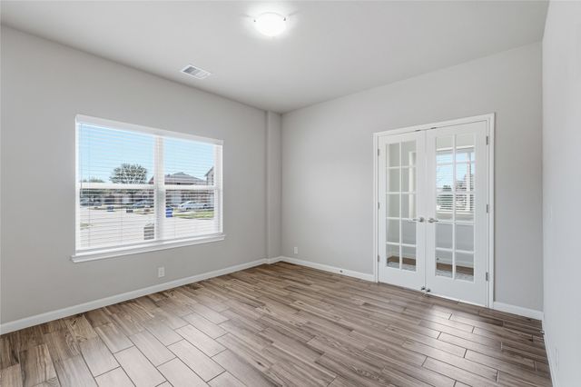 543 Johnson Drive, Lavon, TX 75166