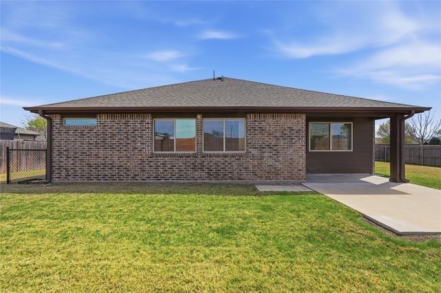 543 Johnson Drive, Lavon, TX 75166