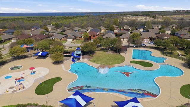 543 Johnson Drive, Lavon, TX 75166