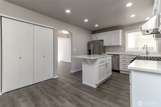 27012 117th Place SE, Kent, WA 98030