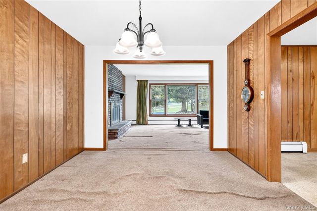 2 Laura Lane, Spring Valley, NY 10977