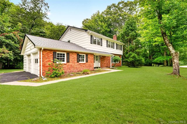 2 Laura Lane, Spring Valley, NY 10977