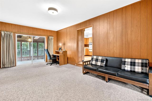 2 Laura Lane, Spring Valley, NY 10977
