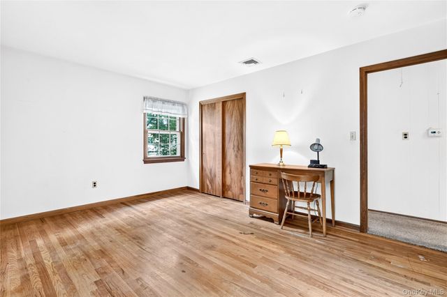 2 Laura Lane, Spring Valley, NY 10977