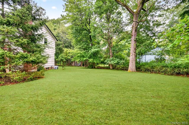 2 Laura Lane, Spring Valley, NY 10977
