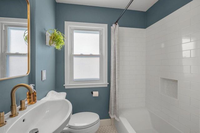 3642 Washburn Avenue N, Minneapolis, MN 55412