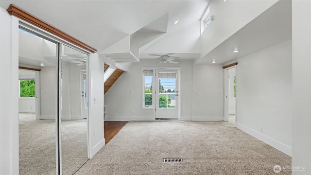 5958 35th Avenue SW, Seattle, WA 98126