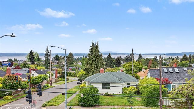 5958 35th Avenue SW, Seattle, WA 98126