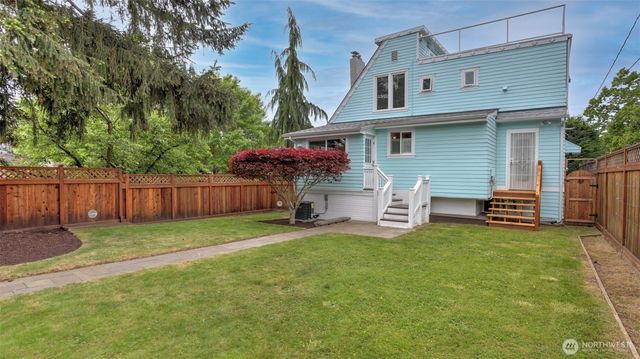 5958 35th Avenue SW, Seattle, WA 98126