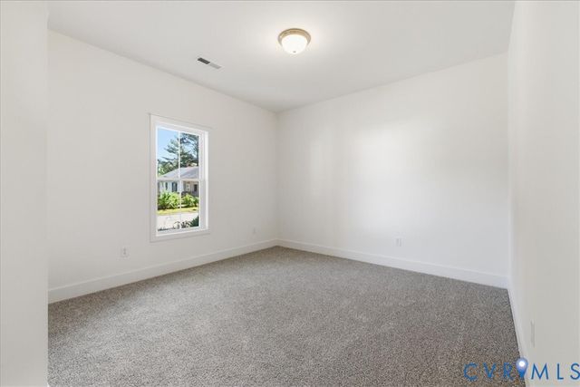 2206 Grant St, Hopewell, VA 23860