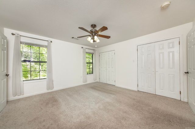 1600 E Lakeview, Benton, AR 72015